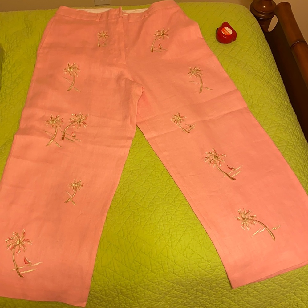 DEANE AND WHITE-pink linen pant w/palm tree design